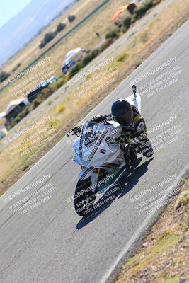 media/Oct-15-2023-TrackXperience (Sun) [[85198ff50b]]/Group 2/session 4 turn 3/